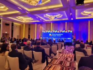 Leia mais sobre o artigo NÚCLEO PARTICIPA DE FÓRUM ECONÔMICO EM ANGOLA